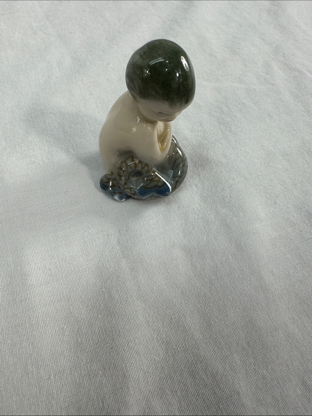 Royal Copenhagen Miniature Mermaid Denmark #2313 Figurine - Picture 5 of 8